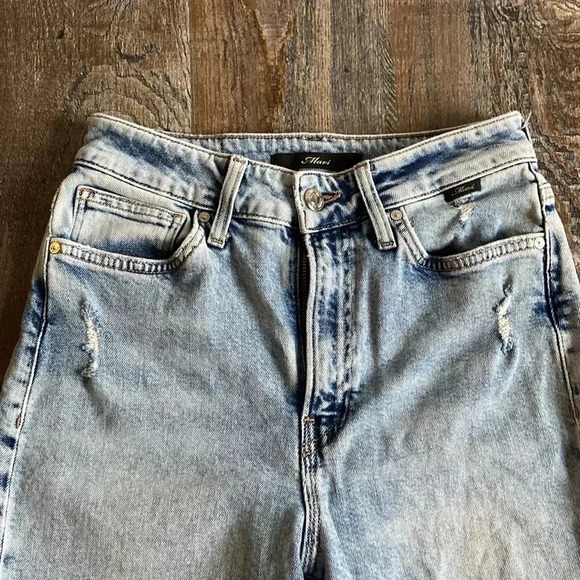 * NWOT* Mavi | Star Iconic High-Rise Mom Jeans - Picture 8 of 13